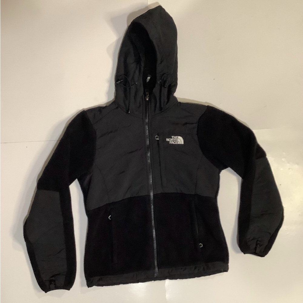 The North Face Women's Black Hooded Fleece Jacket - Picture 2 of 9